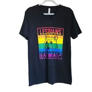 lesbians eat what short sleeve 100% cotton tshirt black vneck womens size M